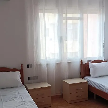 Apartment Apartment *